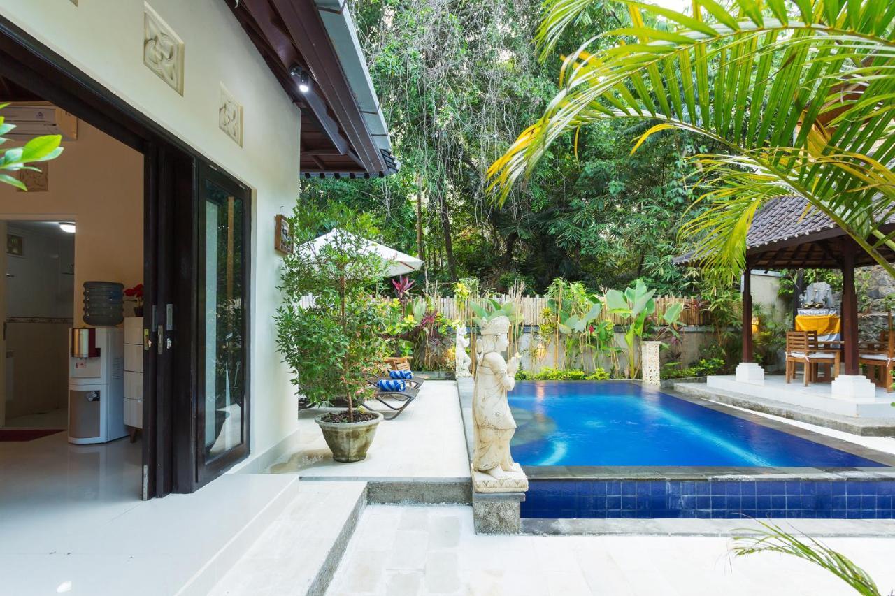 Villa Bakti Ubud By Kamara Eksteriør billede