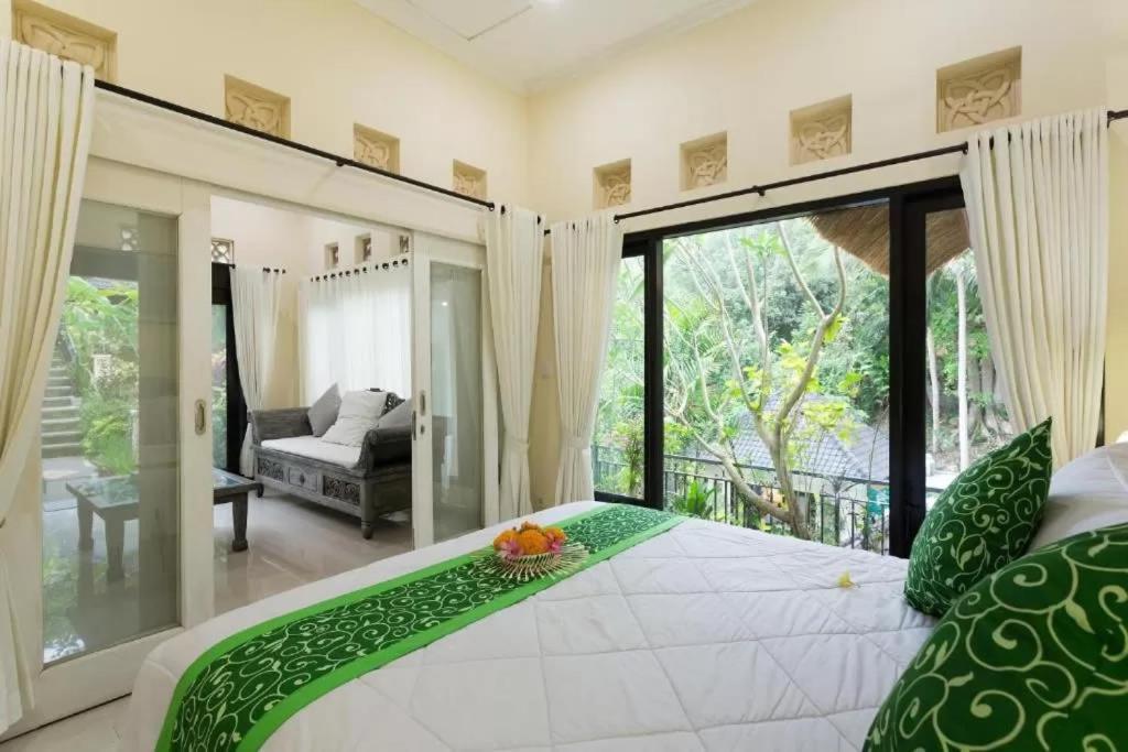 Villa Bakti Ubud By Kamara Eksteriør billede